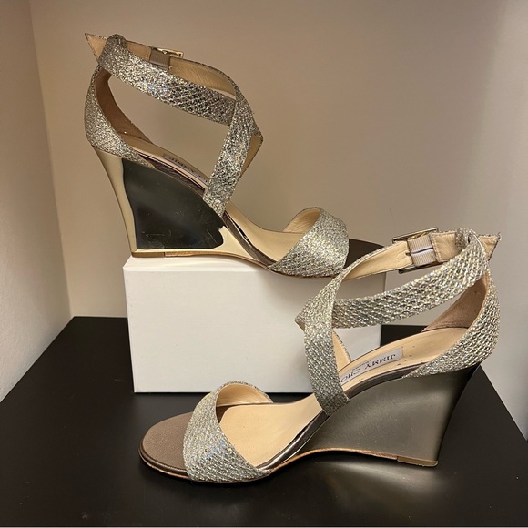 Jimmy Choo 247 Fearne Champagne/Gold Glitter Fabric Wedge Sandal; Size 37.5 - Picture 2 of 10